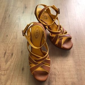 TOD’S High Hill shoes